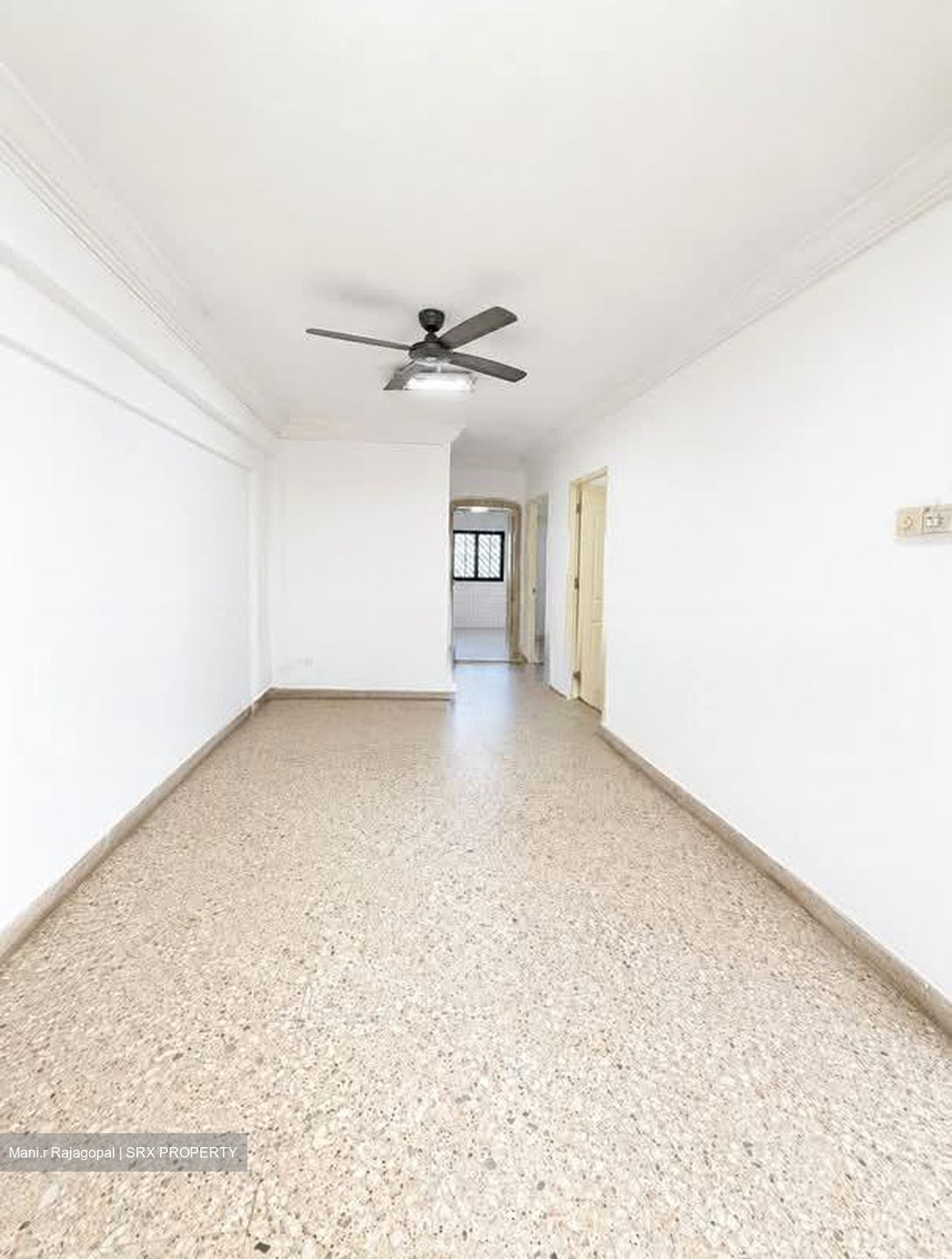 Blk 211 Jurong East Street 21 (Jurong East), HDB 3 Rooms #582321941